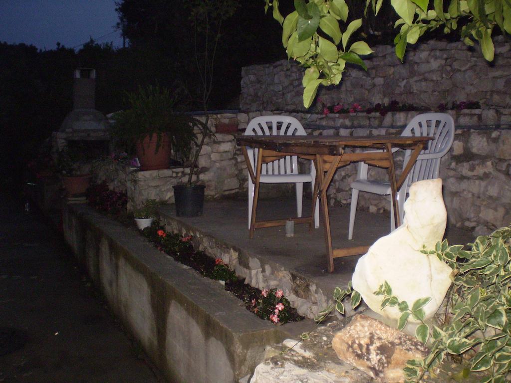 Apartments Zuvela Korčula Rom bilde