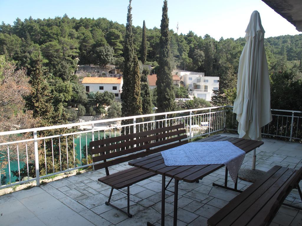 Apartments Zuvela Korčula Rom bilde