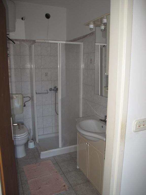 Apartments Zuvela Korčula Rom bilde
